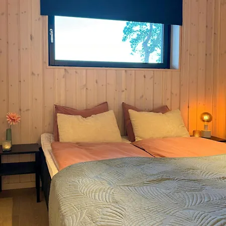 New On The Sun Coast With Sea Views Semesterbostad *