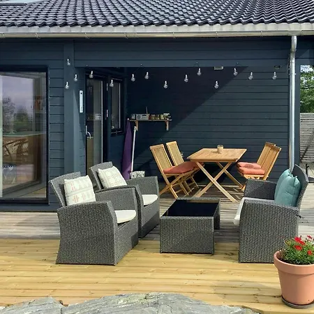 New On The Sun Coast With Sea Views Semesterbostad Stathelle